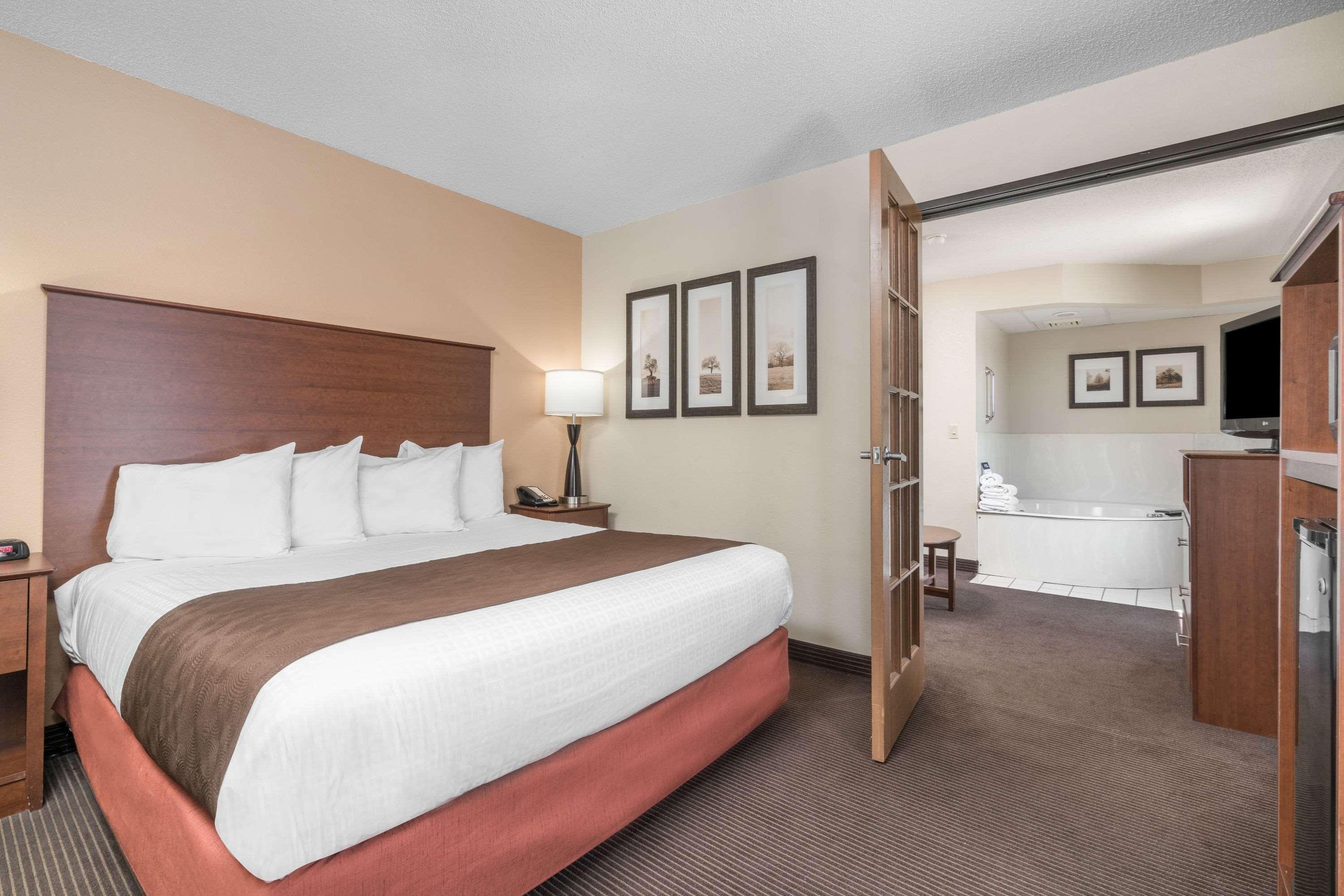 Americinn By Wyndham Bismarck Dış mekan fotoğraf