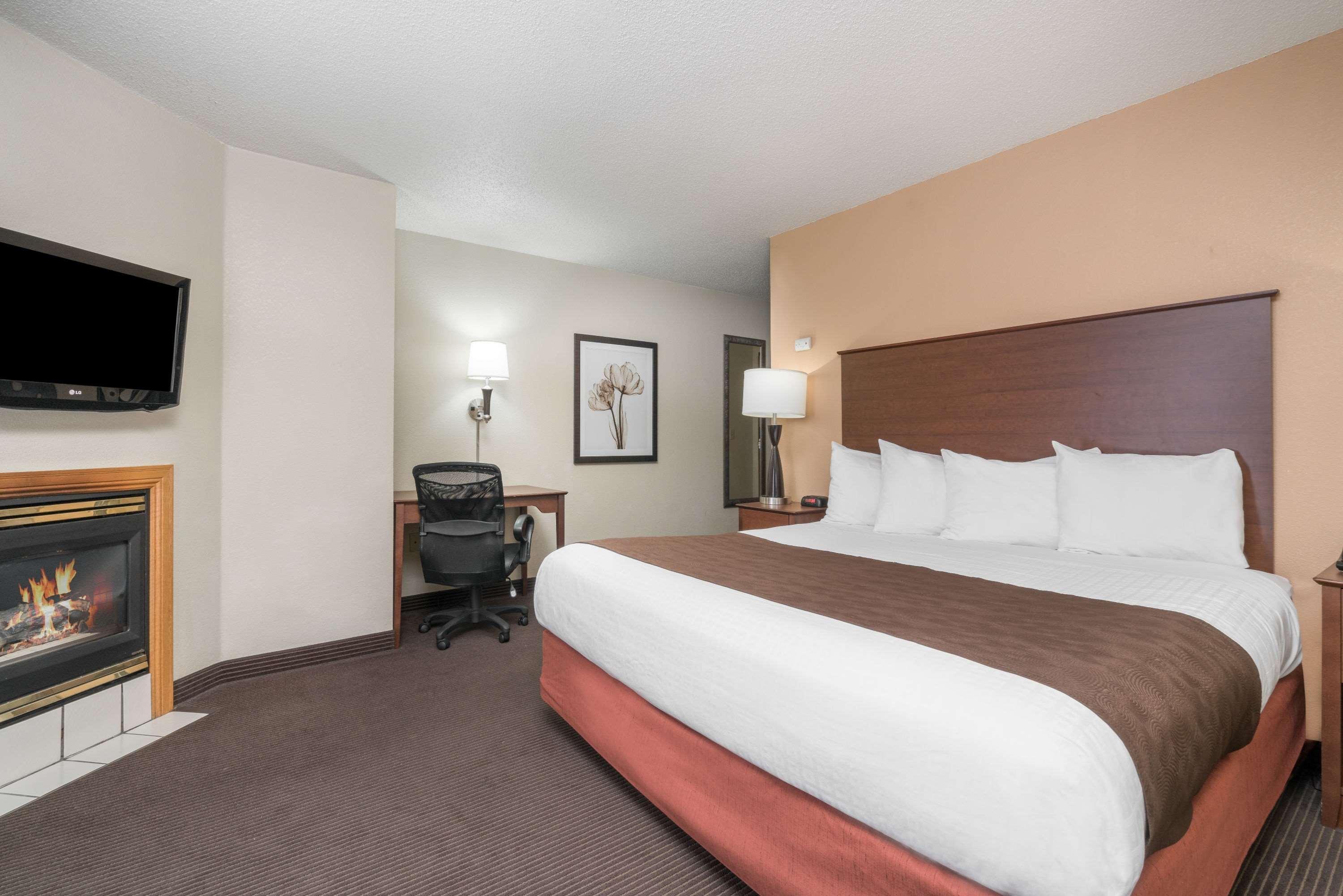 Americinn By Wyndham Bismarck Dış mekan fotoğraf