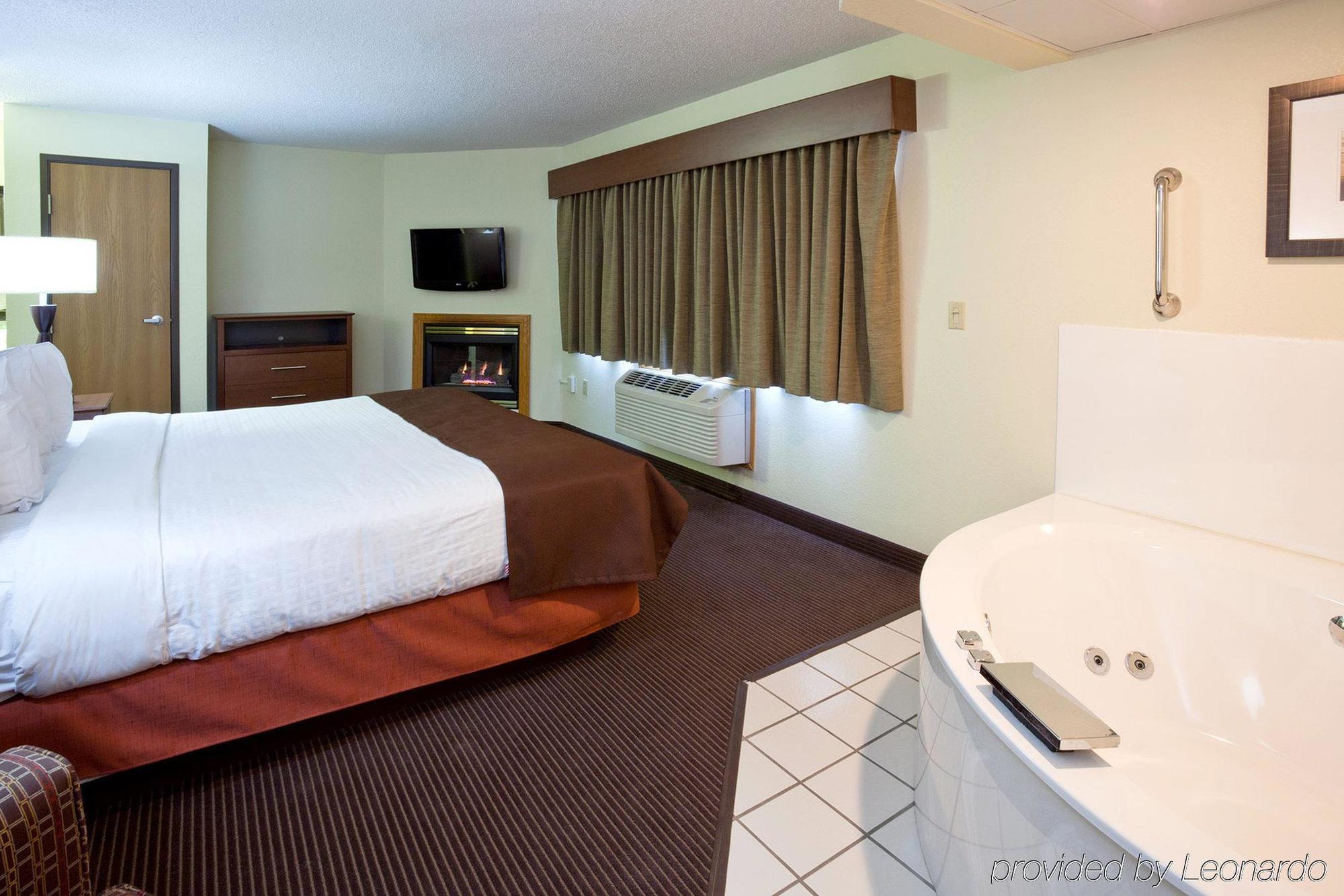Americinn By Wyndham Bismarck Dış mekan fotoğraf